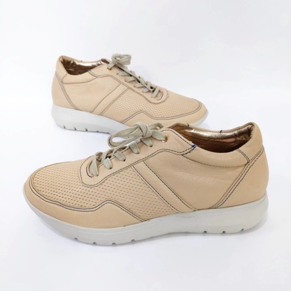 Marc Joseph Womens Light Weight Leather Sneaker Peach Cream Beige